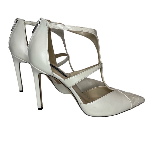 Nine West T-Strap Pointed Toe Pump 8.5 Cream - Picture 6 of 7